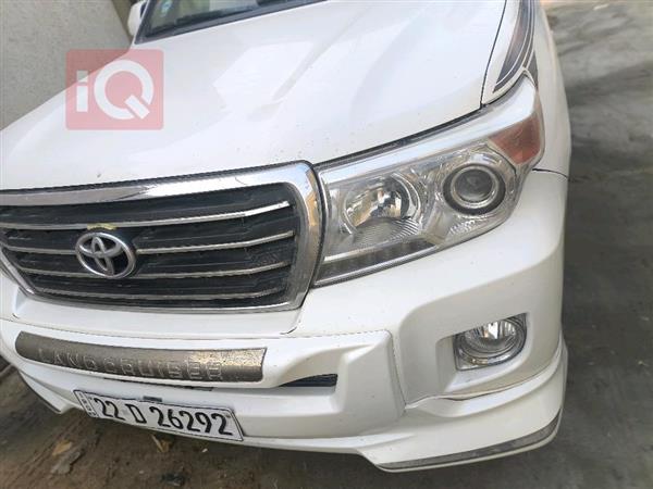 تويوتا لاندكروزر 2010 للبيع في العراق - البصرة